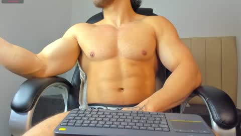 jeicob gagnon online show from 04/18/26, 07:56