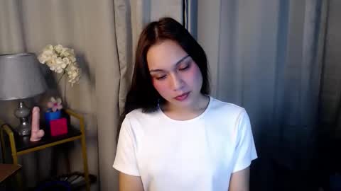 Snapshot of jelian365 chatting on 11/30/25, 06:12 Jelian online show from 11/30/25, 06:12