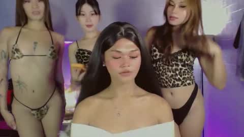 Jelian online show from 03/25/26, 04:57