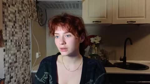 Snapshot of jelly_cherry chatting on 03/25/26, 08:15 Emily online show from 03/25/26, 08:15