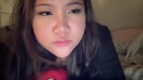 Snapshot of jellyblush chatting on 09/26/25, 02:32 - online show from 09/26/25, 02:32