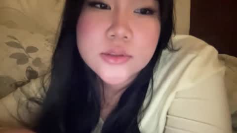Snapshot of jellyblush chatting on 05/29/26, 05:44 - online show from 05/29/26, 05:44