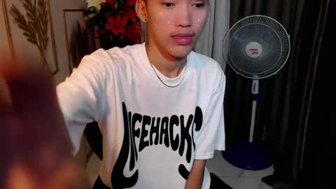 Snapshot of jemart_urnaughtboy chatting on 07/15/26, 10:53 jemart_urnaughtboy online show from 07/15/26, 10:53