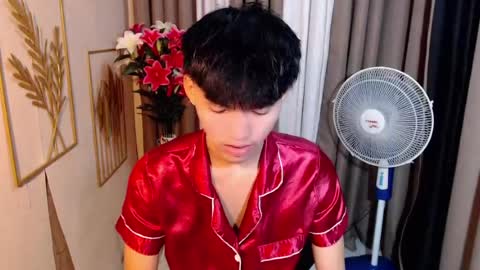 Snapshot of jemart_urnaughtboy chatting on 07/18/26, 12:42 jemart_urnaughtboy online show from 07/18/26, 12:42