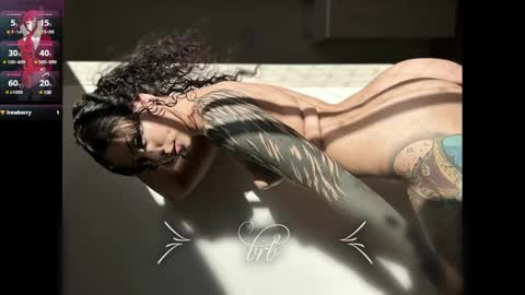 jen online show from 12/24/24, 10:44