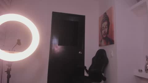 JEENA  online show from 12/18/25, 12:44