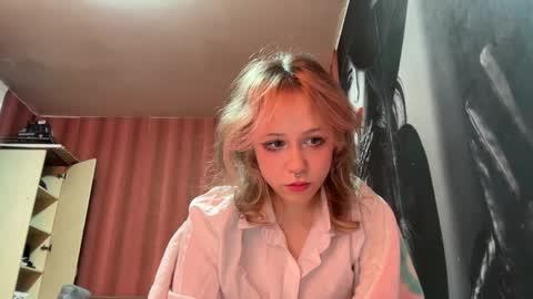Snapshot of jenaehaby chatting on 05/16/26, 07:56 Jessica online show from 05/16/26, 07:56