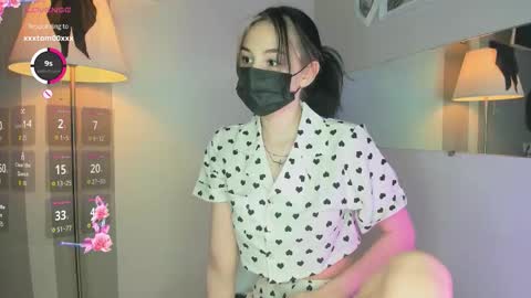 Molly online show from 12/21/25, 11:34