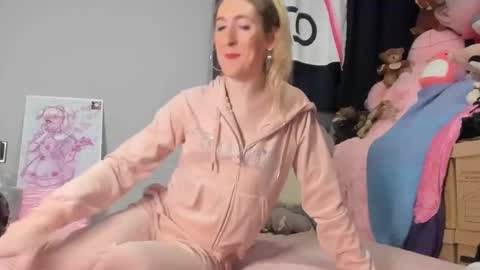JenbyDoll online show from 01/23/25, 05:31