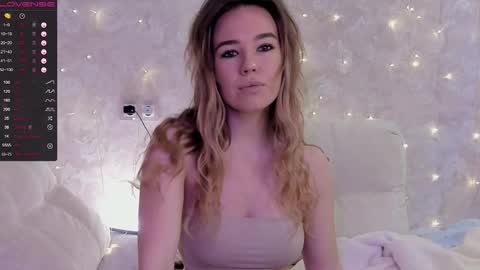 EvaSileZ online show from 09/17/25, 08:16