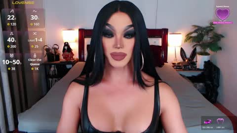 Queen Jenifer online show from 04/03/26, 04:16