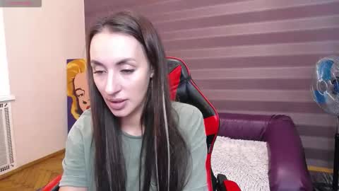 Kira online show from 09/09/25, 08:36