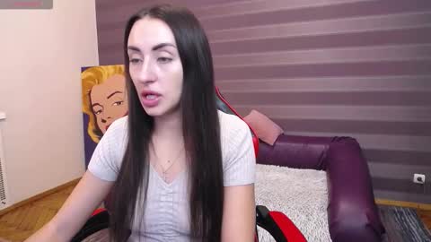 Kira online show from 11/06/25, 09:10