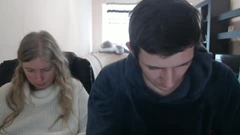 JenisAndPeter online show from 03/03/25, 09:44