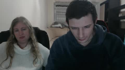 JenisAndPeter online show from 03/03/25, 04:14