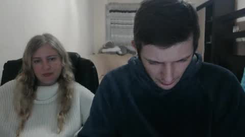 JenisAndPeter online show from 03/04/25, 07:01