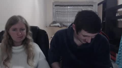 JenisAndPeter online show from 03/06/25, 08:48