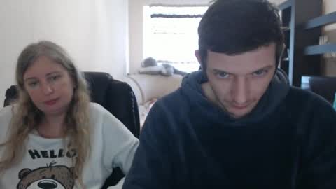 JenisAndPeter online show from 03/08/25, 10:11