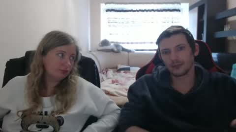 JenisAndPeter online show from 03/09/25, 12:53