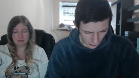 JenisAndPeter online show from 03/11/25, 07:15