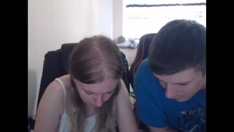 JenisAndPeter online show from 09/10/25, 06:35