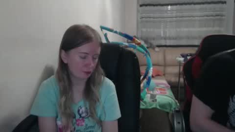 JenisAndPeter online show from 09/15/25, 06:08