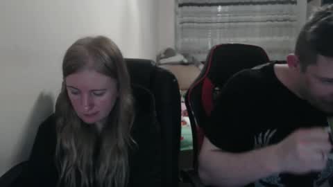 JenisAndPeter online show from 10/22/25, 07:13