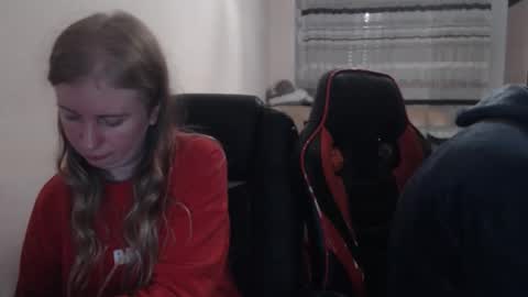 JenisAndPeter online show from 11/17/25, 08:25