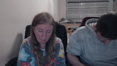 JenisAndPeter online show from 11/22/25, 08:30