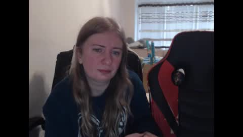 JenisAndPeter online show from 12/04/25, 07:28