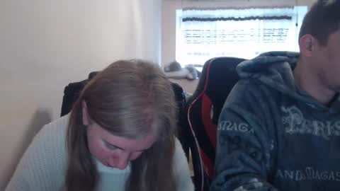 JenisAndPeter online show from 03/06/26, 07:27