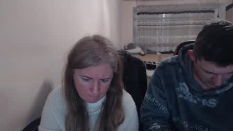 JenisAndPeter online show from 03/06/26, 07:32