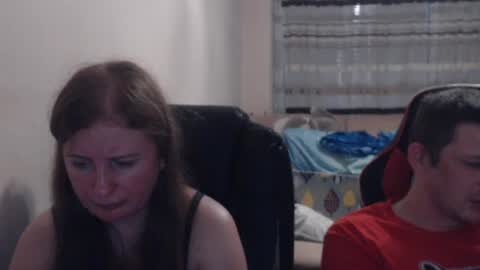 Snapshot of jenisandpeter chatting on 07/18/26, 06:23 JenisAndPeter online show from 07/18/26, 06:23