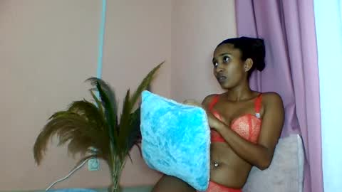 Snapshot of jenita_69 chatting on 06/14/26, 06:10 jenita_69 online show from 06/14/26, 06:10