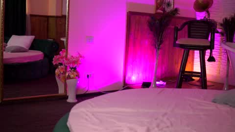 jenna_day online show from 02/12/25, 12:12