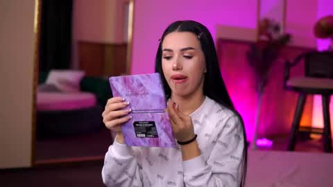 jenna_day online show from 02/14/25, 04:58