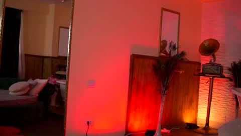 jenna_day online show from 02/16/25, 06:32