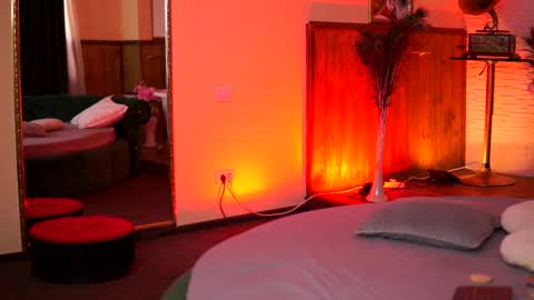 jenna_day online show from 02/17/25, 06:53