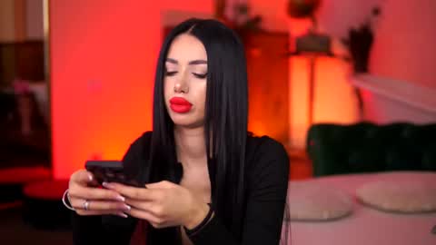 jenna_day online show from 02/18/25, 06:37