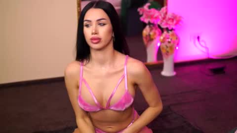 jenna_day online show from 02/28/25, 06:54