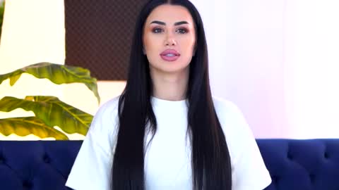 jenna_day online show from 10/10/25, 09:19