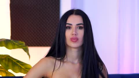 jenna_day online show from 10/15/25, 08:58