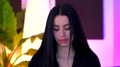 jenna_day online show from 11/09/25, 10:13