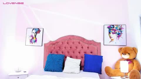 Jenna online show from 01/30/25, 08:10