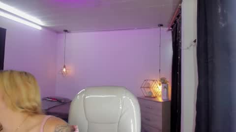 jennaa_cooper online show from 09/27/25, 08:03