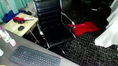 Jenna Cross online show from 01/21/25, 03:59