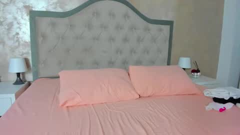 JennaMyers online show from 11/13/25, 08:30