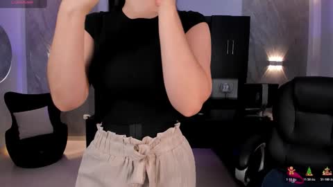 Jenna Olson  online show from 12/04/25, 06:38