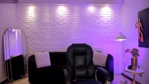 Jenna Olson  online show from 02/03/26, 06:24