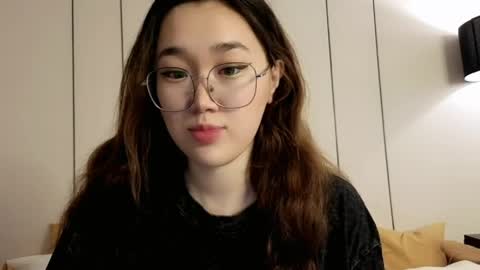 Snapshot of jennatyan chatting on 06/04/26, 03:34 JENNA online show from 06/04/26, 03:34